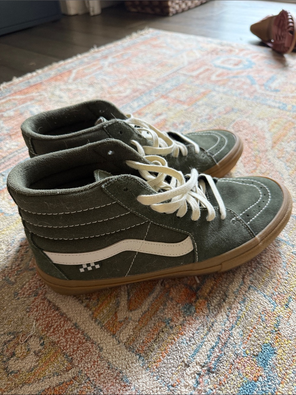 Men’s Vans High-Top Sneakers in Olive Green and White